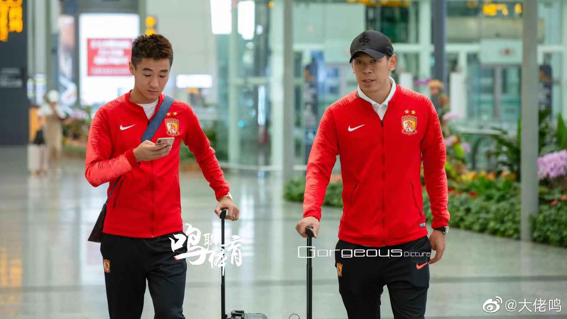 今晨突围战来临，武汉三镇围绕亚冠状态回暖，赛场秩序良好，球探报告显示潜力的简单介绍