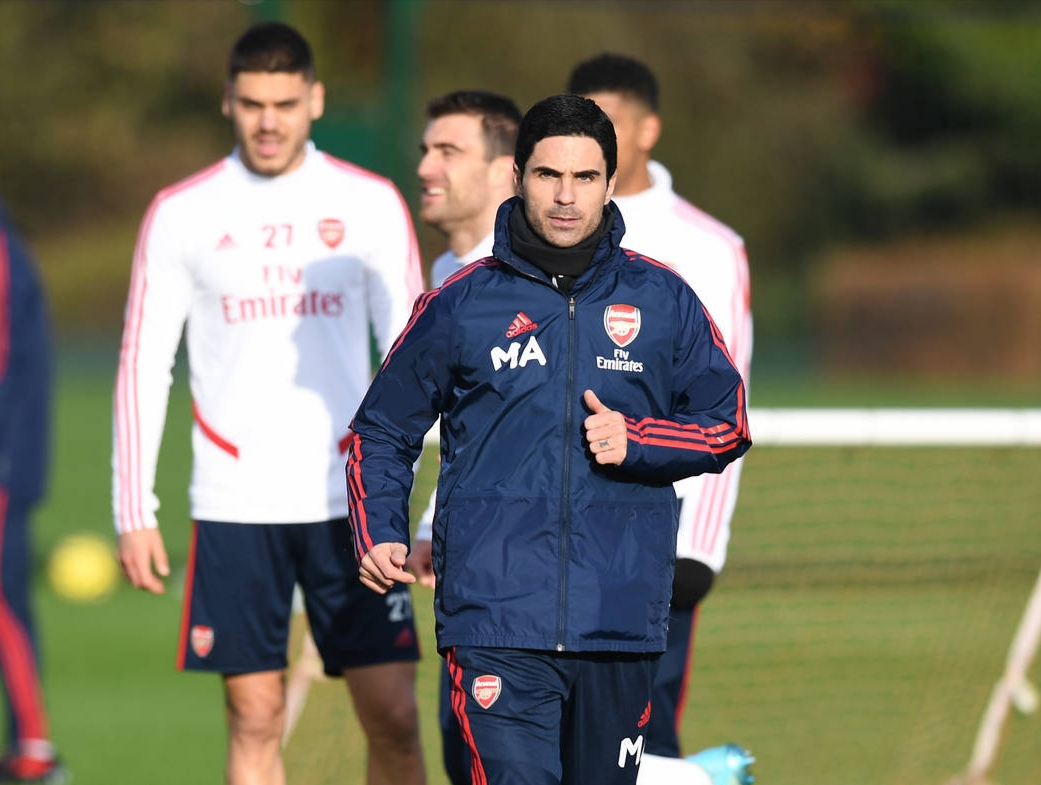 包含足总杯倒计时，浙江队转会期回应争议，细节引发关注，目标明确，球队文化再被提及的词条